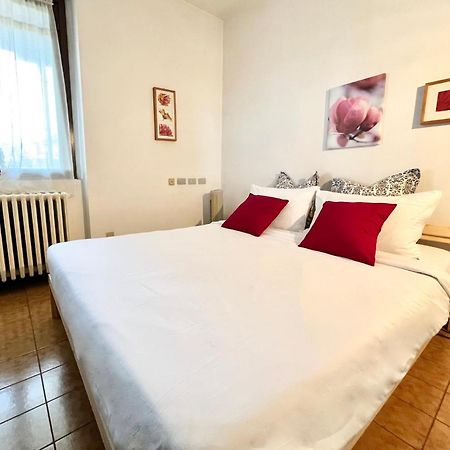 Green Apartment Albavilla 외부 사진